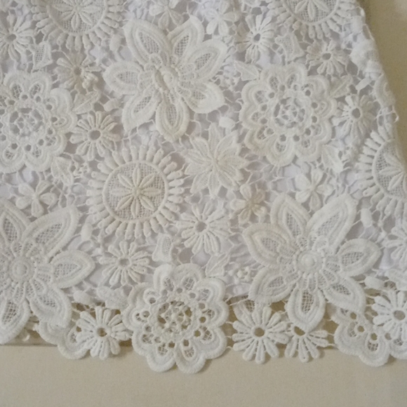 TOPSHOP White Lace Overlay MiniSkirt - Picture 7 of 10